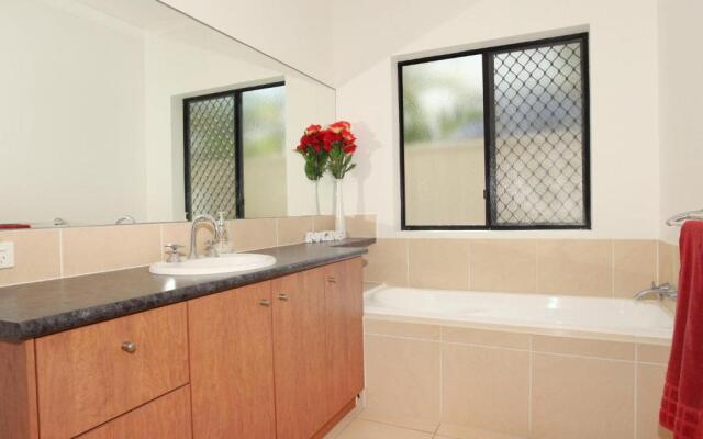 St Lucia 11 - Four Bedroom Canal Home with Pool