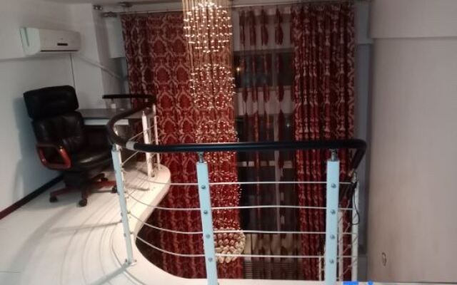 Yinfeng Daily Rental Apartment (Daqing Xinmart Branch)