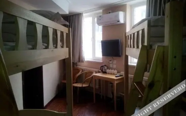 Rotary Island Hotel