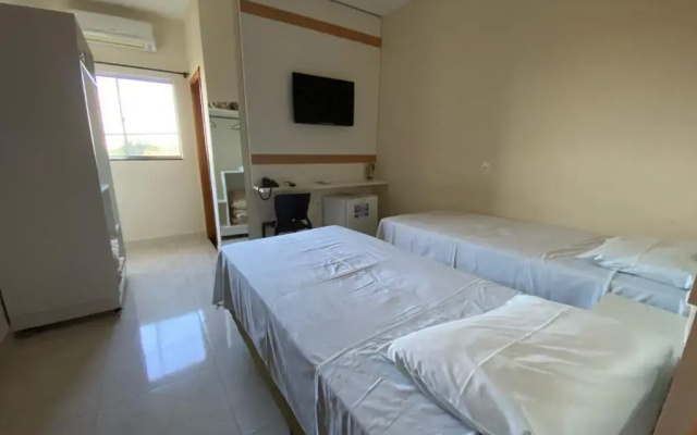 Tis Hotel 497