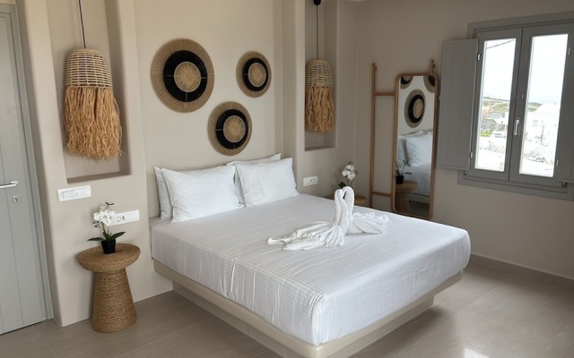 EvMaria Suites