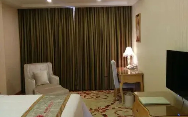 Pengcheng International Chain Hotel