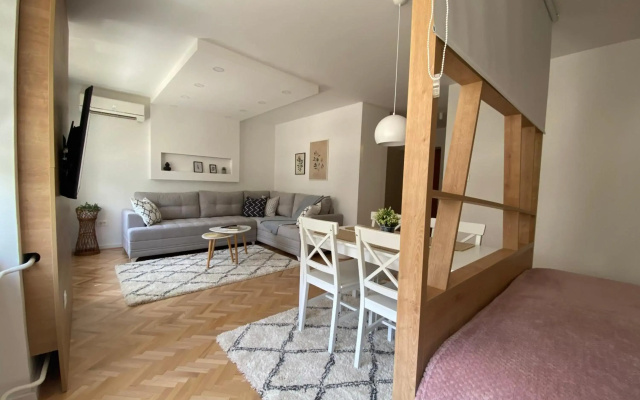 Studio Apartment Amelia