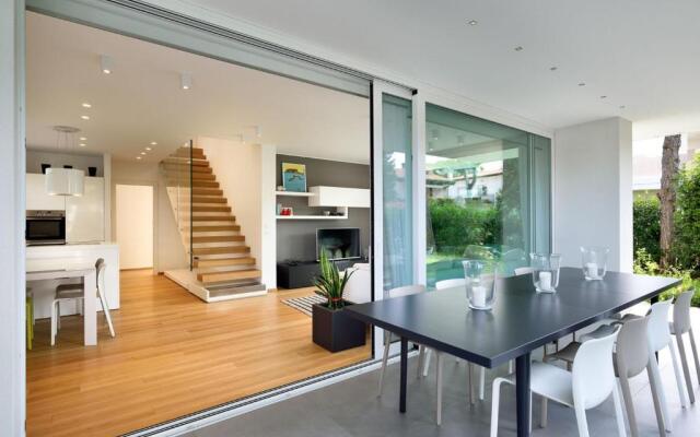Summer Villas