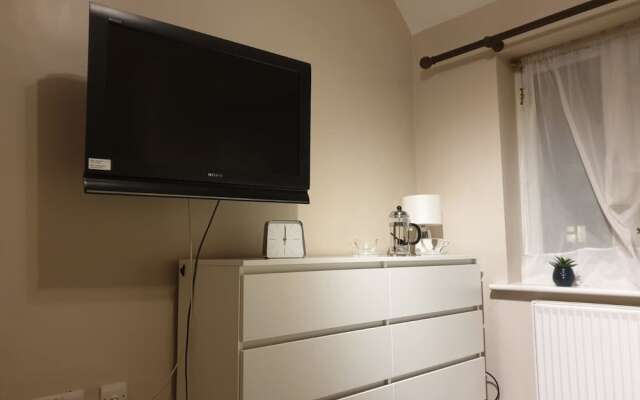 Beautiful Rooms Near Excel Center