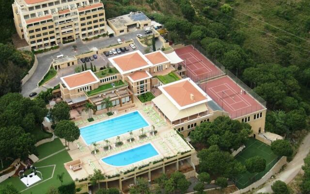 Country Lodge Bsalim