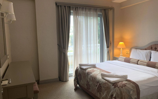 Define Beach Suites