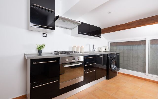 Appartement Luxueux à Hydra