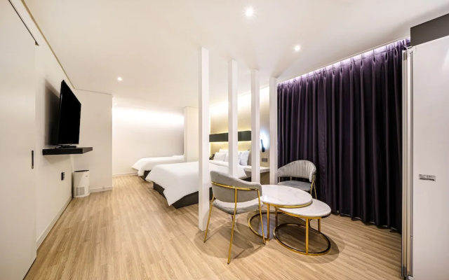 Brown Dot Hotel Pungam