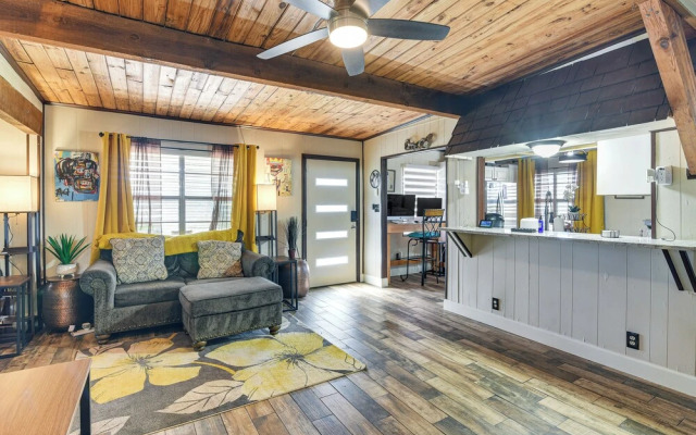 Private Pool, Deck & Patio: Galveston Oasis!