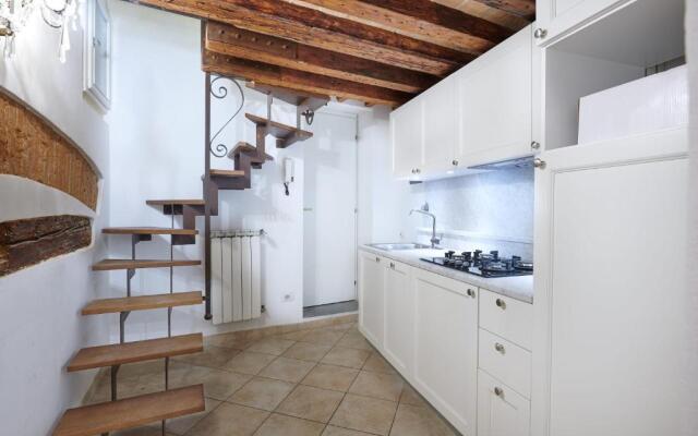 Leoni Suite by Mmega