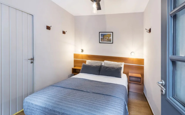 Puerto Limon Hostel
