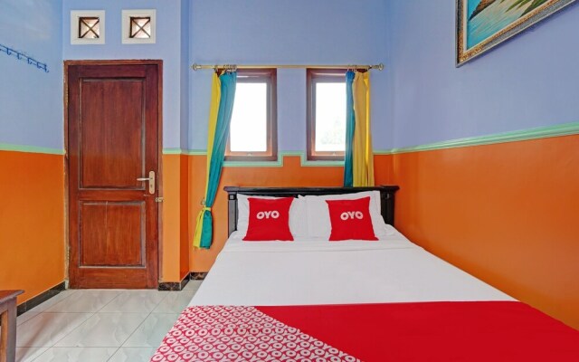 OYO Life 90321 Ken Ken Villa