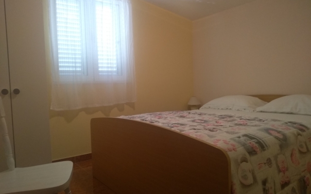 Apartment Jera -  barbecue and free berth for boat A2 Cove Kanica (Rogoznica), Riviera Sibenik
