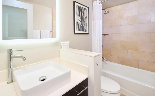 Fairfield Inn & Suites by Marriott Detroit Troy