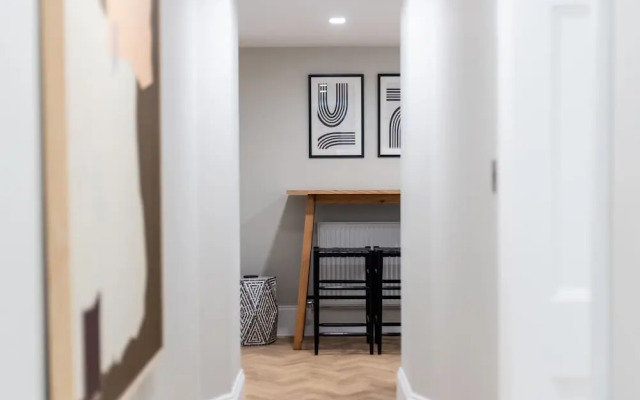 Old Abbey House Hotel