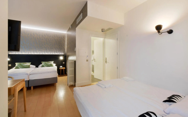 The Pax Hotel