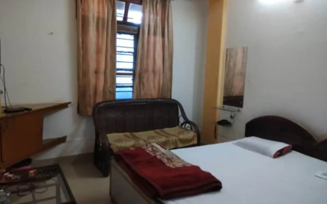Kusum Hotel And Restaurant