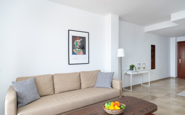 Beautiful Apartment in Benalmadena Pueblo with View Ref 133