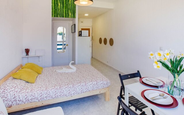 Pleasant Apartment in Torremolinos With Swimming Pool