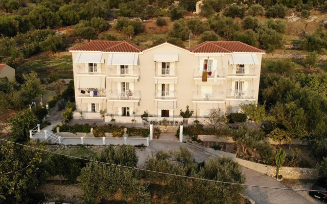 Oskars Studios & Apartments