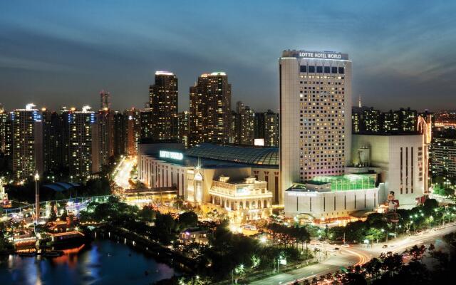 Lotte Hotel World