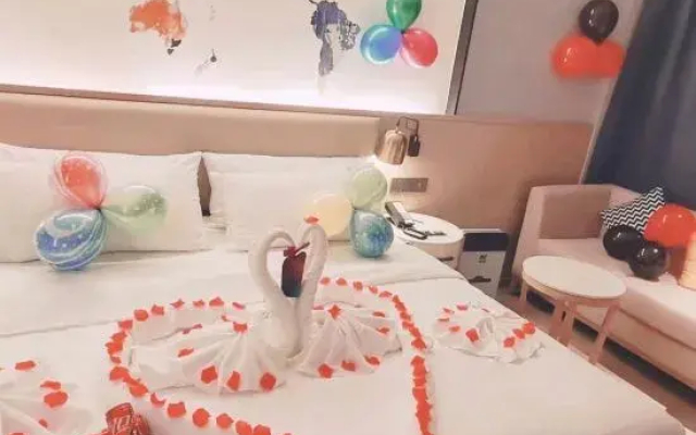 Kyriad Marvelous Hotel(Pingxiang Wanlong Bay)