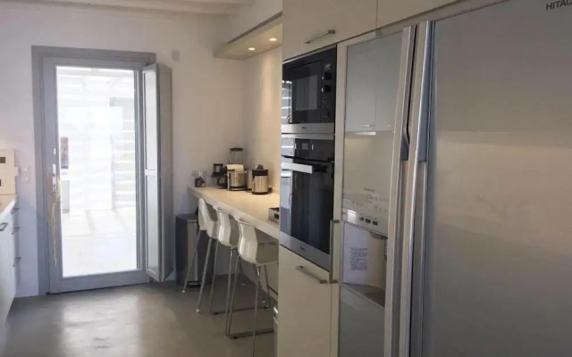 Luxury Key Mykonos 5 Bed Villa Crown Euaggelistraki