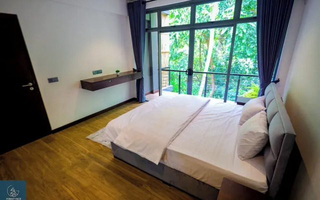 Forest Face Lodge