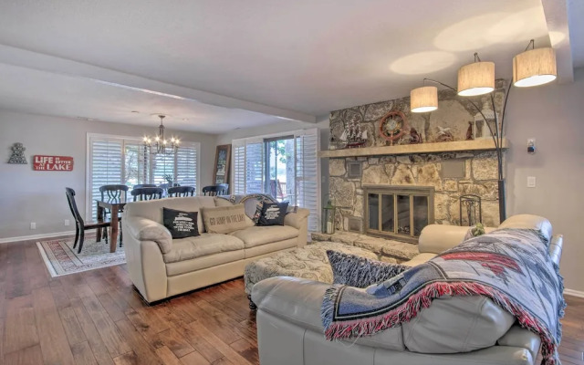 Private Dock: Waterfront Lake Ozark Home!