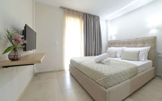 Chalkidiki s Seaview Escape - Cozy Summer Getaway