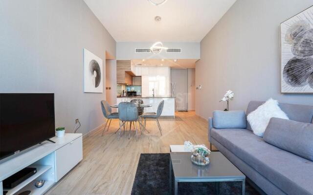 KeyHost - Studio One Dubai Marina - K1560