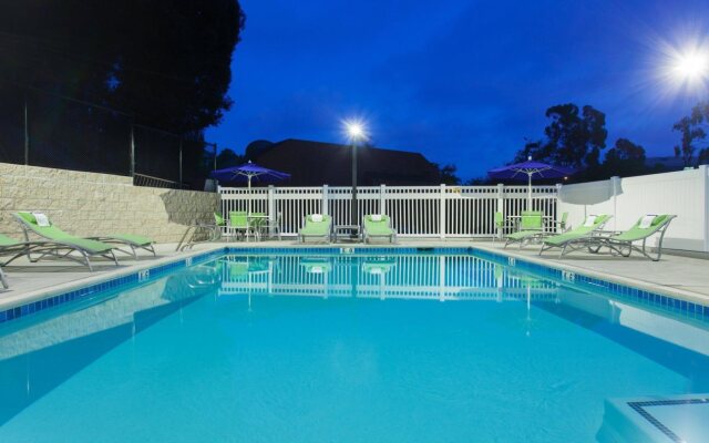 Holiday Inn Express Mira Mesa-San Diego by IHG