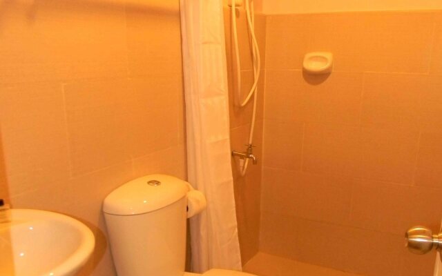 TR3ATS Guest House Bohol - Hostel