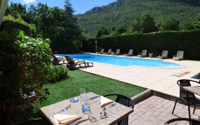 KYRIAD MARSEILLE EST - Aubagne Gemenos