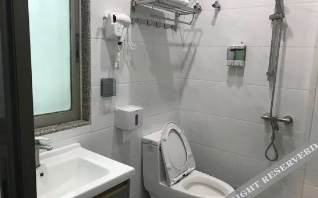 Huangchao Apartment (Jieyang Chaoshan Airport Shop)