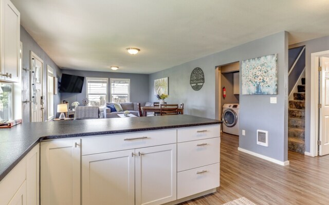 Charming Mcminnville Home - Walk to Wineries!
