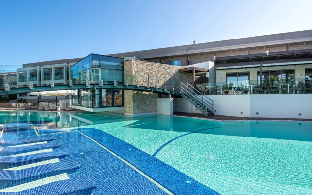 Minos Mare Royal