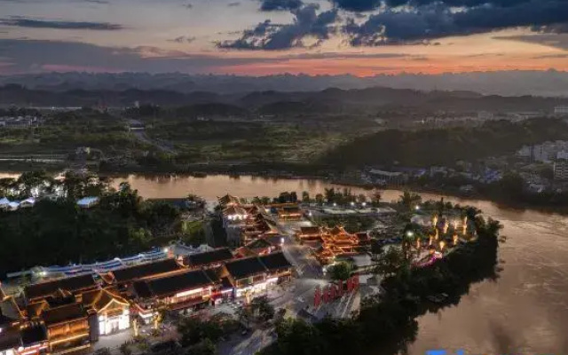 Yinshe Hotel (Pingguo Yangming Cultural Park)