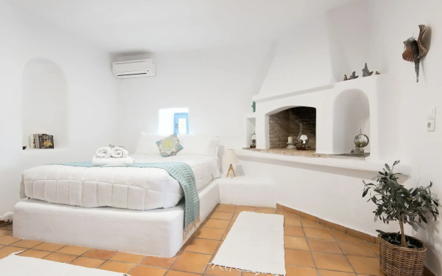 Anerousses Mykonian Traditional Houses
