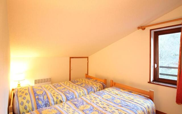 Appartement Mont-Dore, 3 pièces, 5 personnes - FR-1-608-72