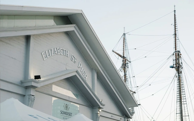 Somerset on The Pier Hobart