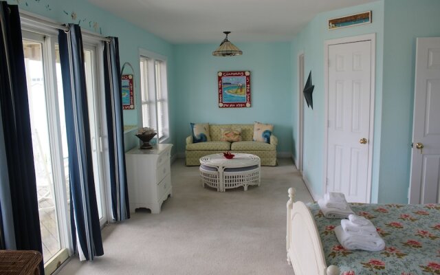 Sandbar Bed & Breakfast