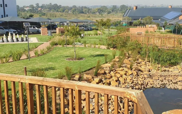 The Parks Airport Apartment