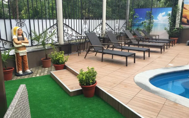 Bridge House Hotel Sochi