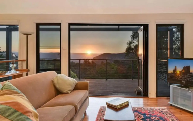 Narrow Neck Views