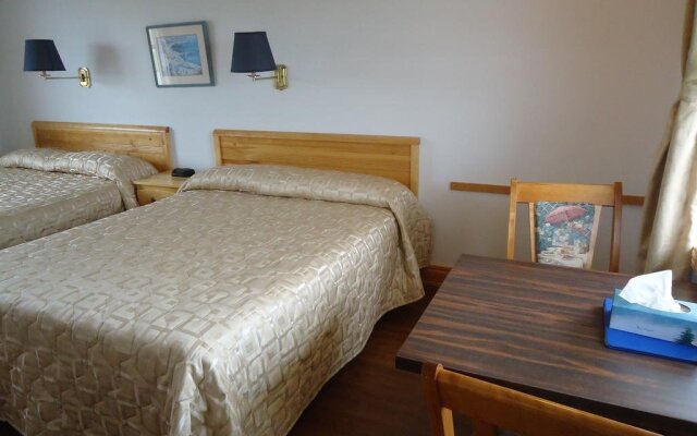 Ocean View Motel and Chalets