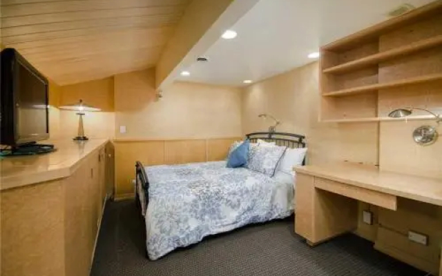 Steamboat Gondola Residences - SV710