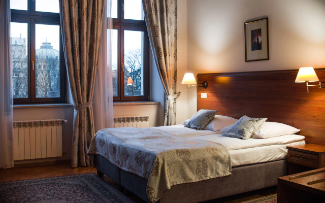 Aparthotel Basztowa