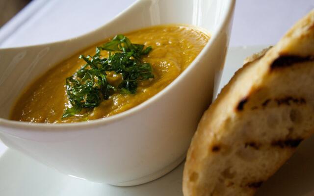 Holiday Inn Newcastle - Gosforth Park by IHG